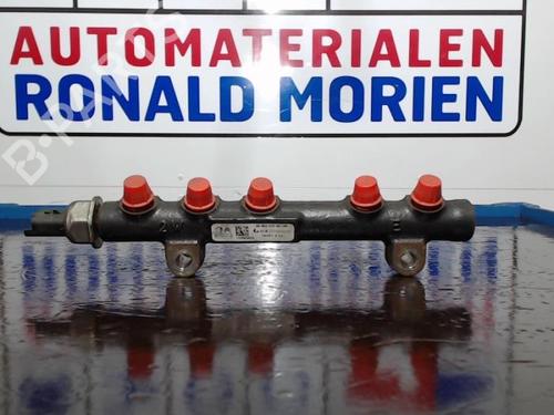Used Injection rail Injection rail VOLVO V40 Hatchback (525) D2 (114 hp) 40376414 40376414