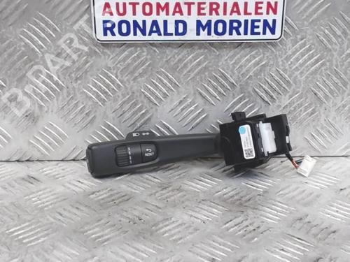 steering-column-stalk-volvo-v40-hatchback-525-2012-2013-2014-2015-2016-2017-2018-2019-40360747 main image