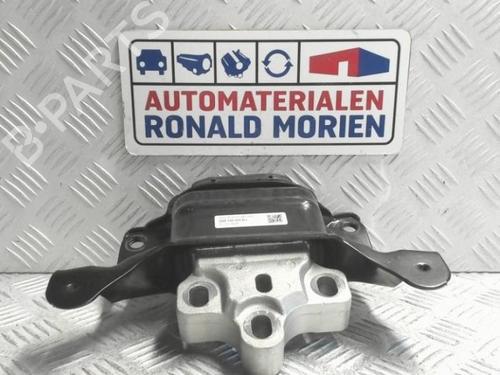 Used Engine mount Engine mount VW GOLF VIII Variant (CG5, DB5) 1.5 TSI (150 hp) 40379151 40379151