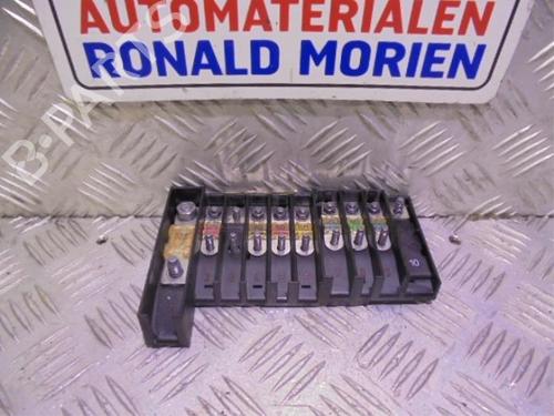 fuse-box-vw-transporter-t5-van-7ha-7hh-7ea-7eh-2003-40471415 main image