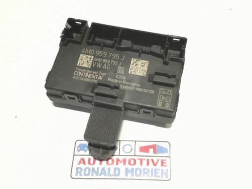 Used Electronic module Electronic module AUDI E-TRON (GEN) 55 quattro (408 hp) 40431837 40431837