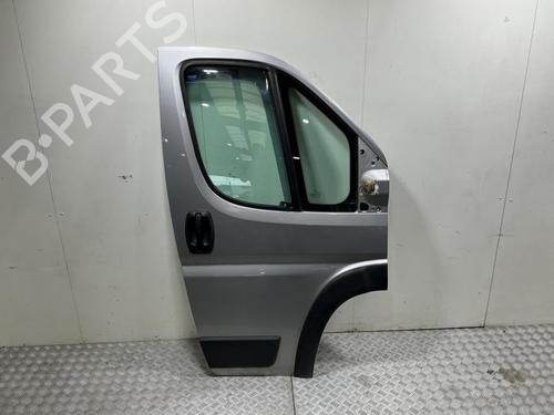 Used Right front door Right front door CITROËN JUMPER II Platform/Chassis 2.2 BlueHDi 165 (165 hp) 40421070 40421070