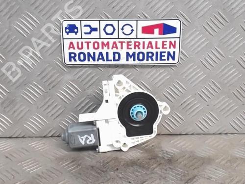 Used Electronic module Electronic module AUDI A1 Sportback (8XA, 8XF) 1.6 TDI (105 hp) 40430934 40430934