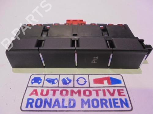 Used Switch Switch VW PASSAT B8 Variant (3G5, CB5) 2.0 TDI 4motion (190 hp) 40427785 40427785