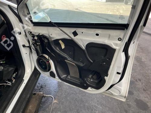right-front-door-ford-focus-iii-turnier-2010-2011-2012-2013-2014-2015-2016-2017-2018-2019-2020-40419184 main image