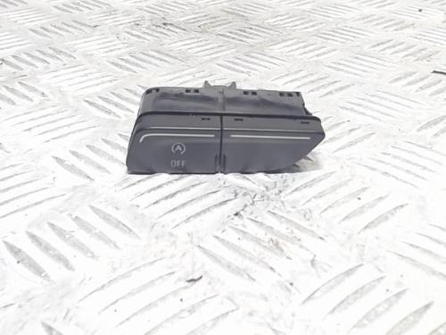 switch-ford-focus-iii-turnier-2010-2011-2012-2013-2014-2015-2016-2017-2018-2019-2020-40427528 main image