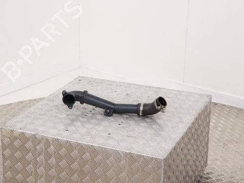 pipe-vw-golf-vii-variant-ba5-bv5-2013-2014-2015-2016-2017-2018-2019-2020-2021-2022-40406007 main image