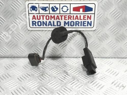 Used Fuel ECU Fuel ECU VW POLO V (6R1, 6C1) 1.2 TSI 16V (90 hp) 40377437 40377437