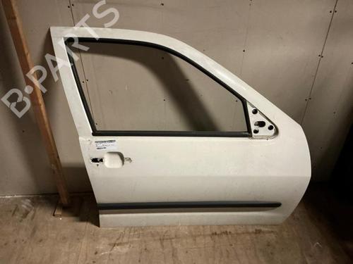 Used Right front door Right front door VW CADDY II Box Body/MPV (9K9A) 1.9 SDI (64 hp) 40428525 40428525