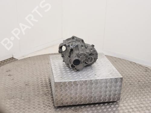 Used Gearbox Gearbox SKODA SUPERB III Estate (3V5) 2.0 TDI 4x4 (150 hp) 40410765 40410765