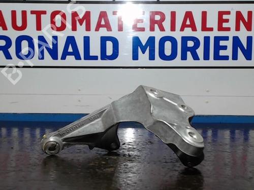 support-vw-touareg-7p5-7p6-2010-2011-2012-2013-2014-2015-2016-2017-2018-40366526 main image