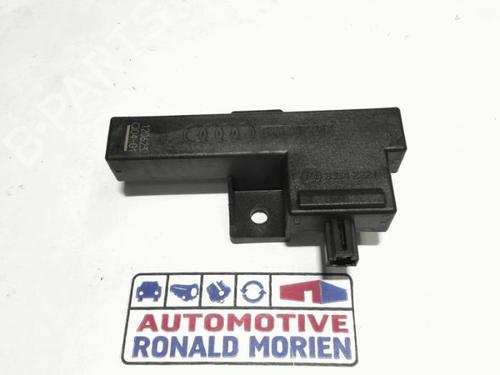 Used Antenna/Base Antenna/Base AUDI A8 D4 (4H2, 4H8, 4HC, 4HL) 3.0 TDI quattro (250 hp) 40427432 40427432