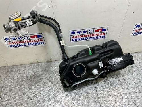 Used Fuel tank Fuel tank VW UP! (121, 122, BL1, BL2, BL3, 123) 1.0 (65 hp) 40417660 40417660