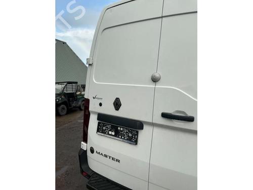 tailgate-renault-master-iv-van-f8__-2024-40480540 main image
