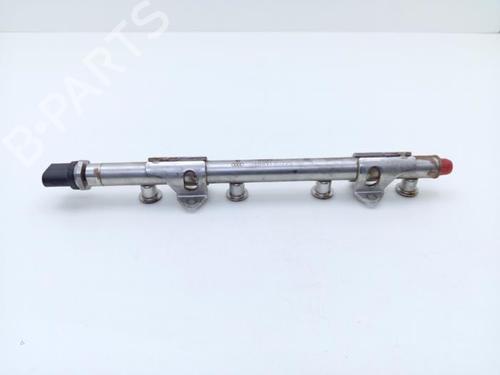 injection-rail-vw-golf-vii-5g1-bq1-be1-be2-2012-2013-2014-2015-2016-2017-2018-2019-2020-2021-40376333 main image