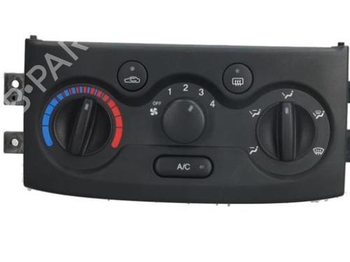 Used Climate control Climate control CHEVROLET AVEO / KALOS Hatchback (T200) 1.4 16V (94 hp) 40468756 40468756