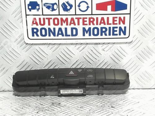 warning-switch-vw-crafter-30-50-van-2e_-2006-2007-2008-2009-2010-2011-2012-2013-2014-2015-2016-40361300 main image