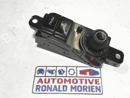 switch-peugeot-208-i-ca_-cc_-2012-2013-2014-2015-2016-2017-2018-2019-2020-2021-40362207 main image