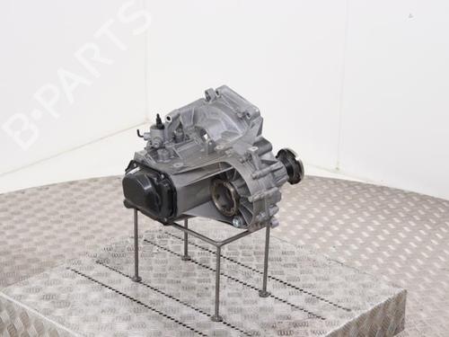 gearbox-vw-golf-vii-5g1-bq1-be1-be2-2012-2013-2014-2015-2016-2017-2018-2019-2020-2021-40383138 main image