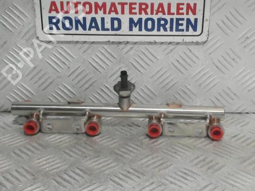 Used Injection rail Injection rail PEUGEOT 508 SW II (FC_, FJ_, F4_) 1.6 PureTech 225 (F45GGR) (224 hp) 40388612 40388612