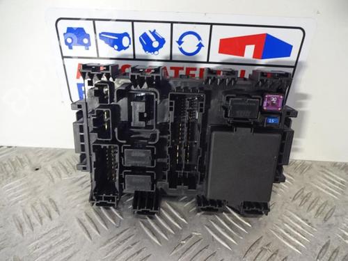Used Fuse box Fuse box SUZUKI CELERIO (LF) 1.0 (AVK310) (68 hp) 40372662 40372662