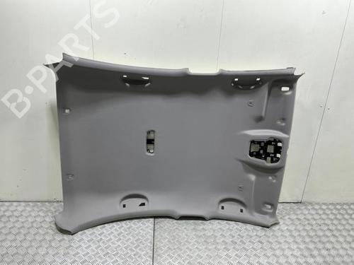 interior-roof-alfa-romeo-giulia-952_-2015-40421291 main image