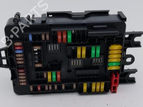 Used Fuse box Fuse box BMW 4 Convertible (F33, F83) M4 (431 hp) 40413957 40413957