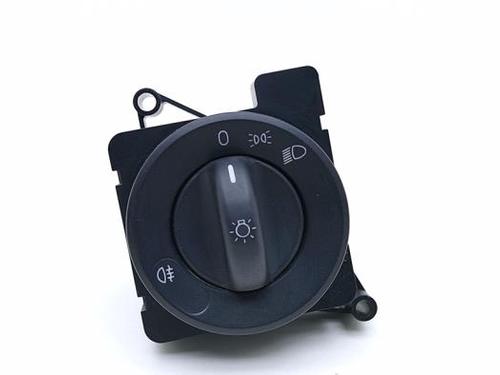 Used Headlight switch Headlight switch MERCEDES-BENZ SPRINTER 3,5-t Platform/Chassis (B906) 313 CDI (906.131, 906.133, 906.135, 906.231, 906.233,... (129 hp) 40360383 40360383