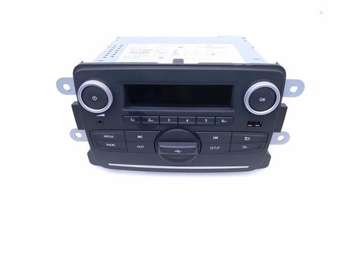 radio-dacia-logan-mcv-ii-2013-40362258 main image