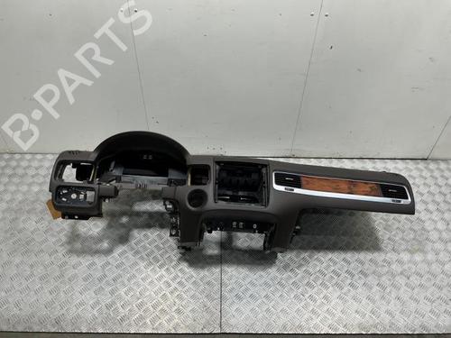 dashboard-vw-touareg-7p5-7p6-2010-2011-2012-2013-2014-2015-2016-2017-2018-40422334 main image