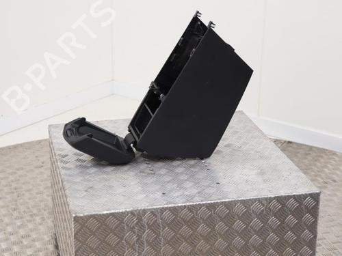 armrest-center-console-mazda-3-bm-bn-2013-2014-2015-2016-2017-2018-2019-40403531 main image