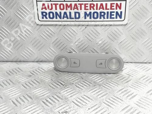 interior-roof-light-audi-a4-b8-avant-8k5-2007-2008-2009-2010-2011-2012-2013-2014-2015-2016-2017-40363821 main image