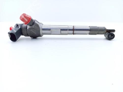 injector-vw-golf-vii-5g1-bq1-be1-be2-2012-2013-2014-2015-2016-2017-2018-2019-2020-2021-40375949 main image