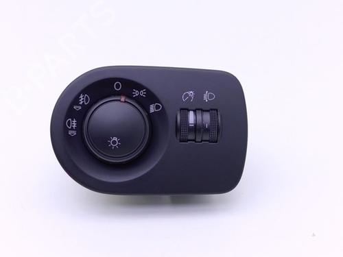 headlight-switch-seat-leon-1p1-2005-2006-2007-2008-2009-2010-2011-2012-2013-40360572 main image