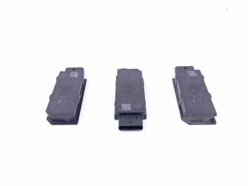 antennabase-audi-a3-sportback-8ya-8yf-2019-40419375 main image