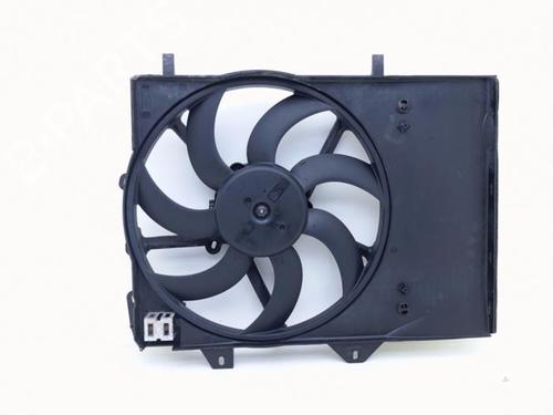 Used Radiator fan Radiator fan CITROËN C3 III (SX) 1.2 THP 110 (SXHNPS, SXHNZT, SXHNZ6) (110 hp) 40481097 40481097