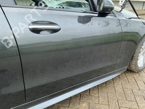right-front-door-mercedes-benz-c-class-t-model-s206-2021-40424387 main image