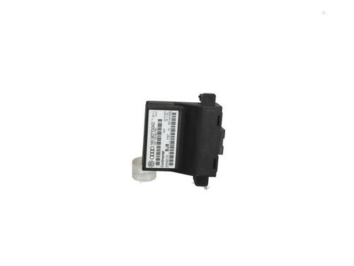 Used Control unit Control unit VW GOLF VI (5K1) 1.6 TDI (105 hp) 40370320 40370320