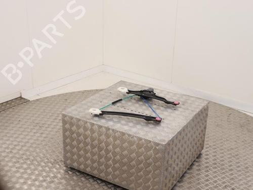 Used Front right window mechanism Front right window mechanism MINI MINI (F55) One (102 hp) 40413273 40413273