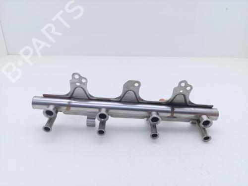 Used Injection rail Injection rail AUDI A4 B8 (8K2) 2.0 TFSI quattro (211 hp) 40378101 40378101