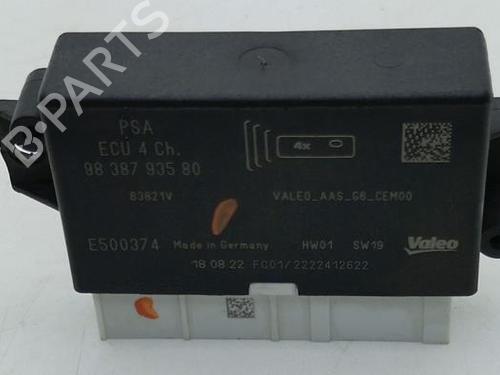 Used Electronic module Electronic module PEUGEOT 2008 II (UD_, US_, UY_, UJ_, UR_, UC_) e-2008 (UKZKXZ) (136 hp) 40478286 40478286