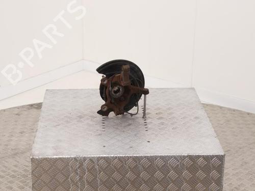right-front-steering-knuckle-nissan-leaf-ze1-2017-40475316 main image