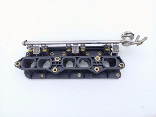 Used Injection rail Injection rail VW PASSAT B5 (3B2) 2.3 VR5 (150 hp) 40376254 40376254