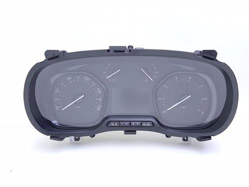 Used Instrument cluster Instrument cluster PEUGEOT EXPERT Van (V_) 2.0 BlueHDi 145 (144 hp) 40420474 40420474