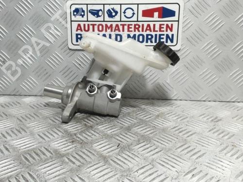 Used Brake master cylinder Brake master cylinder OPEL GRANDLAND / GRANDLAND X (A18, P1UO) 1.2 (75) (131 hp) 40470395 40470395
