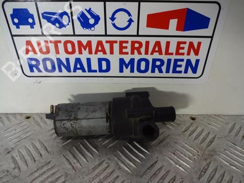 Used Auxiliary water pump Auxiliary water pump MERCEDES-BENZ VITO Van (W638) 112 CDI 2.2 (638.094) (122 hp) 40371462 40371462