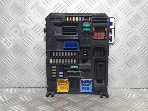 Used Control unit Control unit CITROËN C3 III (SX) 1.2 VTi 82 (82 hp) 40471305 40471305