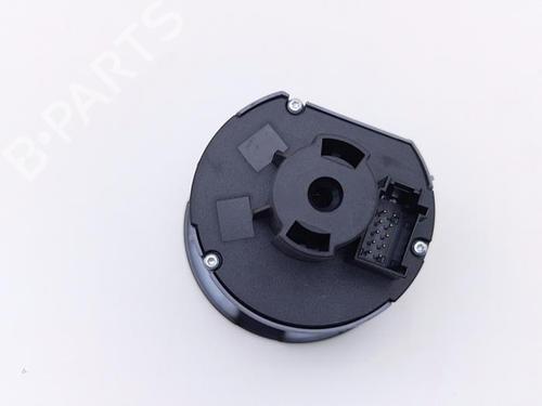 Headlight switch SKODA OCTAVIA II Combi (1Z5) 1.9 TDI | BP40360525I24 - Image 3