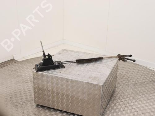 gear-lever-seat-ibiza-v-kj1-kjg-2017-40410841 main image