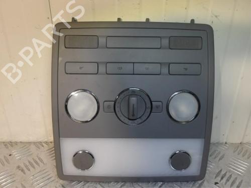 interior-roof-light-vw-phaeton-3d1-3d2-3d3-3d4-3d6-3d7-3d8-3d9-2002-2003-2004-2005-2006-2007-2008-2009-2010-2011-2012-2013-2014-2015-2016-40387170 main image